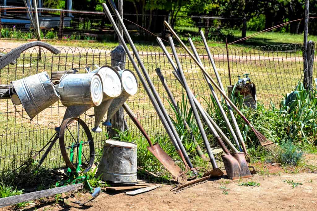 garden tools